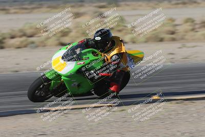 media/Sep-20-2025-Race Pace (Sat) [[d4e1b33f4d]]/Non Verified/Turn 4 Inside (8am)/